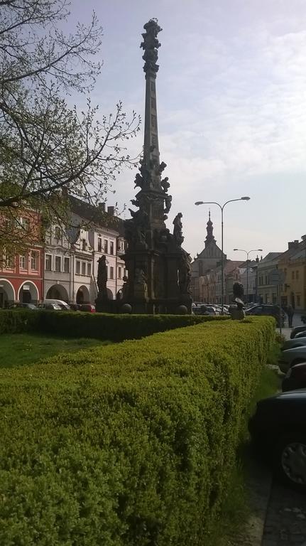 Penzion U Slunce Jaromer Bagian luar foto