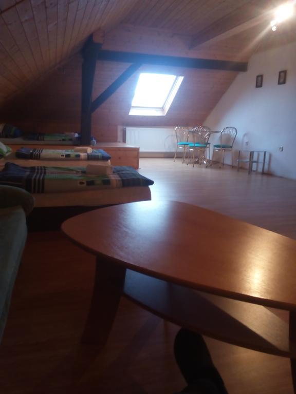 Penzion U Slunce Jaromer Bagian luar foto